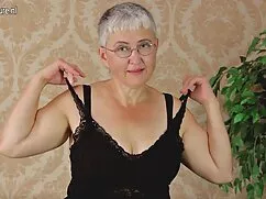 El chico pelea con l ...