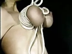 La gimnasta se mastu ...