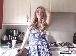 Deja que mamas bien  ...