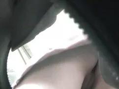 Una rubia con sombre ...