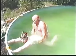 Una chica de cabello ...